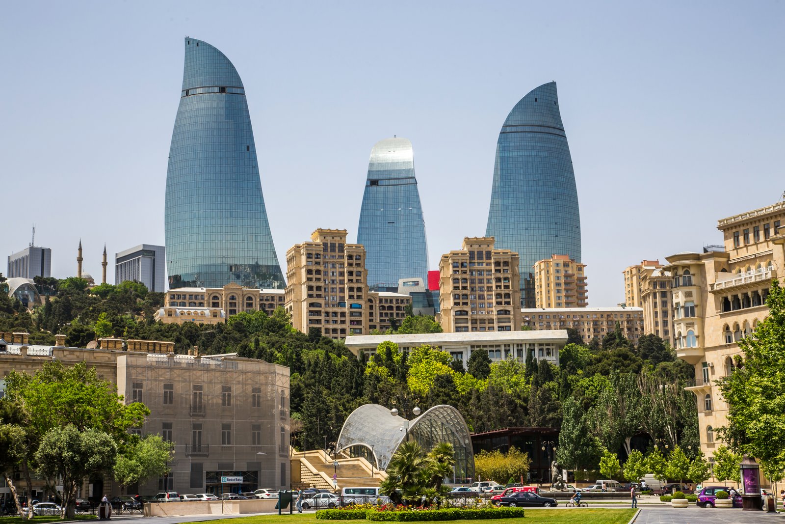Турпоток в Азербайджан за 9 месяцев увеличился на 6%