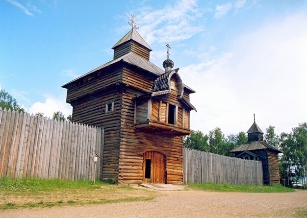 В Прибайкалье восстанавливают единственную сохранившуюся в мире деревянную крепость  