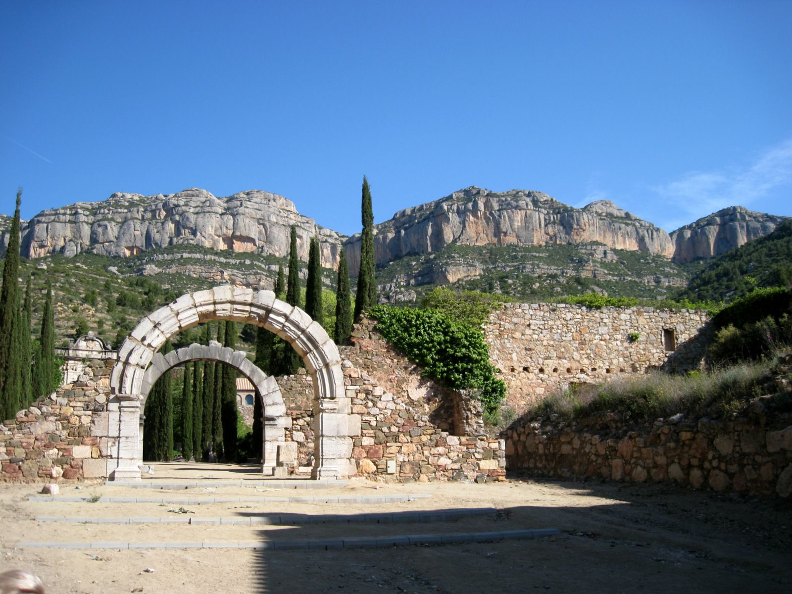 "Человеческие замки" и тунец в Каталонии