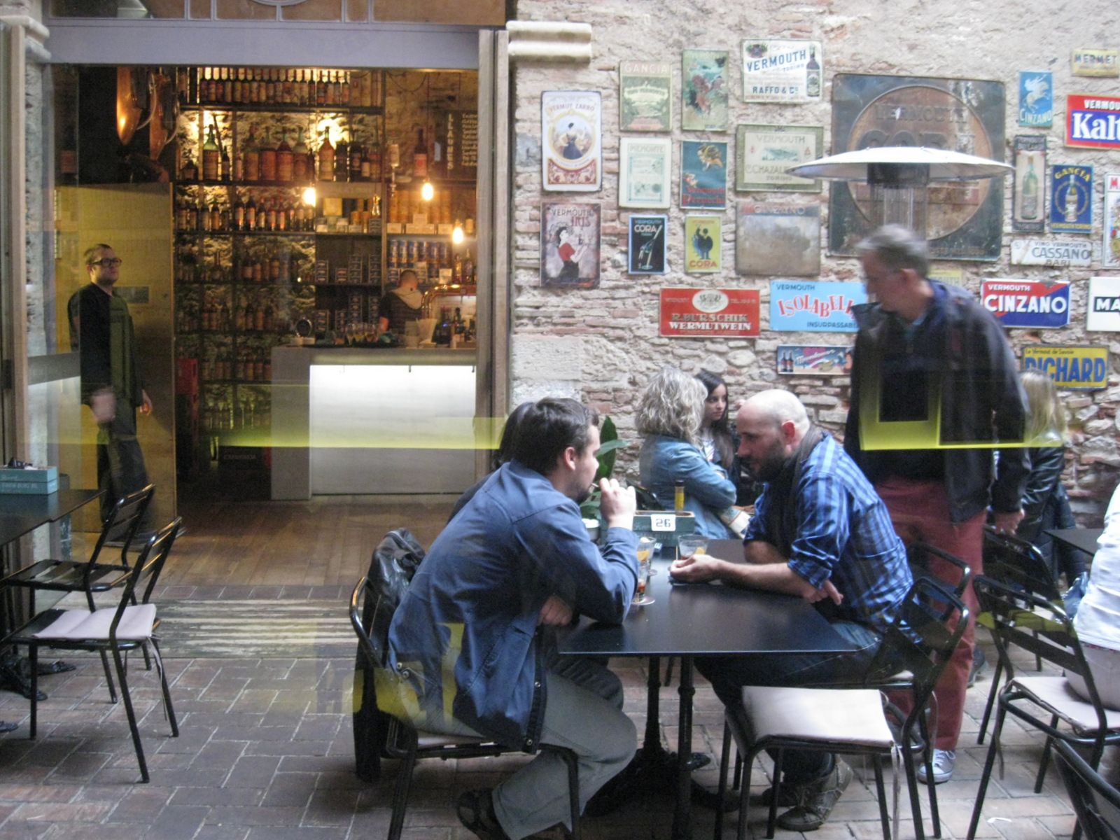 "Человеческие замки" и тунец в Каталонии