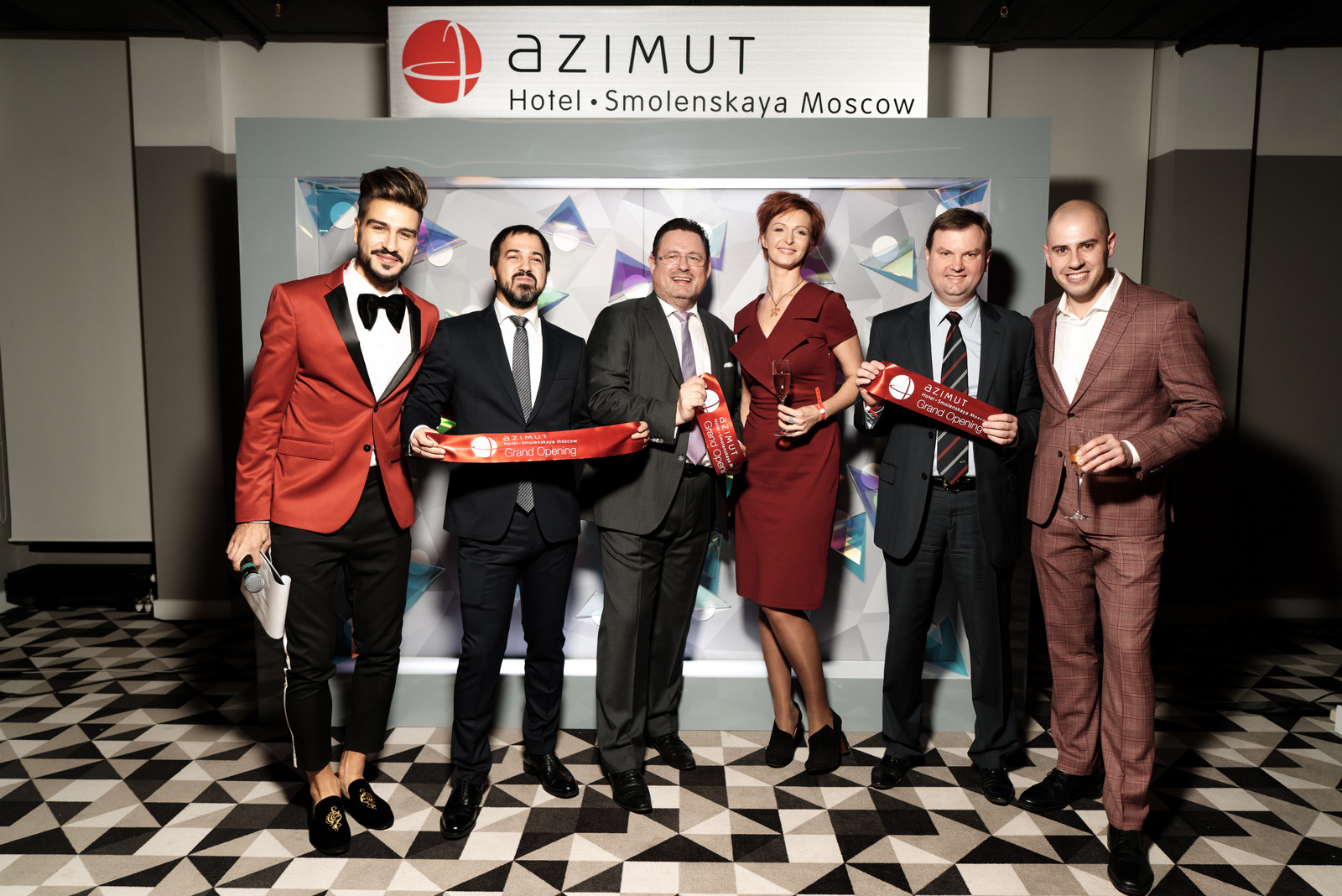 В Москве торжественно открылся отель AZIMUT Смоленская