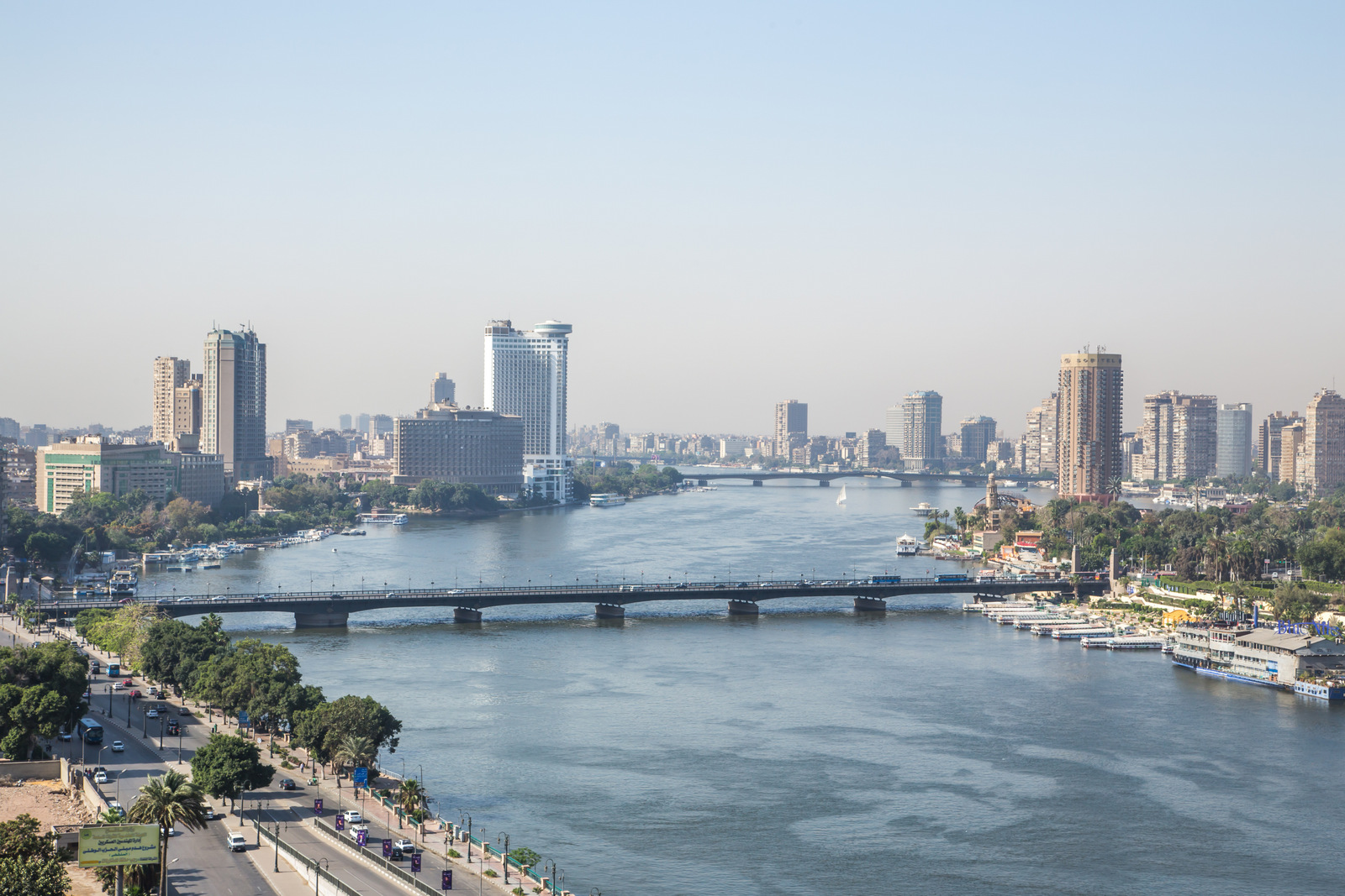 Египет ввел в аэропорту Каира бесплатные транзитные визы для туристов, в том числе российских