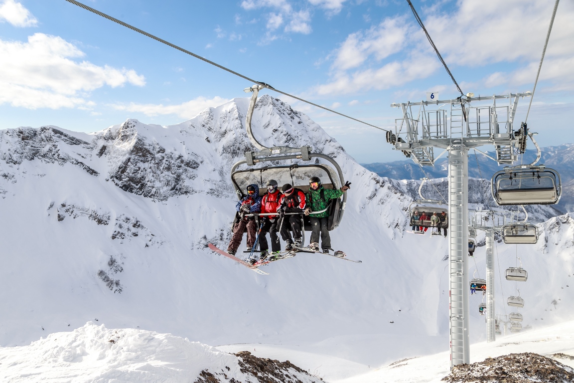 Впервые зимой 2020 года общий ски-пасс объединит все лыжные курорты Красной Поляны