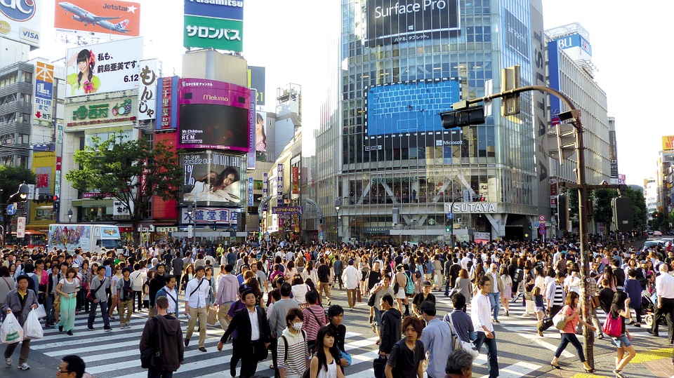 Турпоток в Японию упал впервые за шесть лет