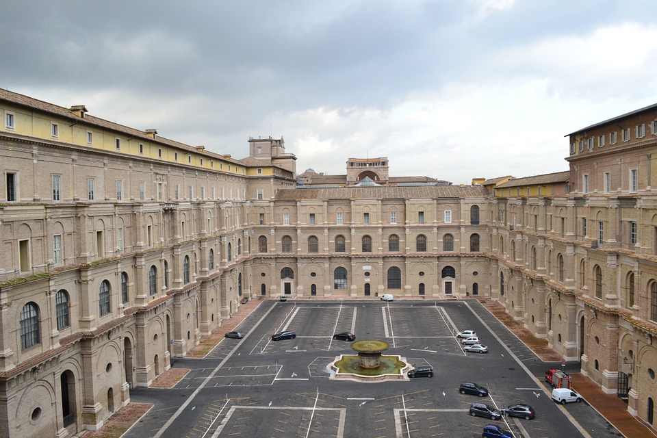 В Ватикане планируют ограничить количество посетителей музеев