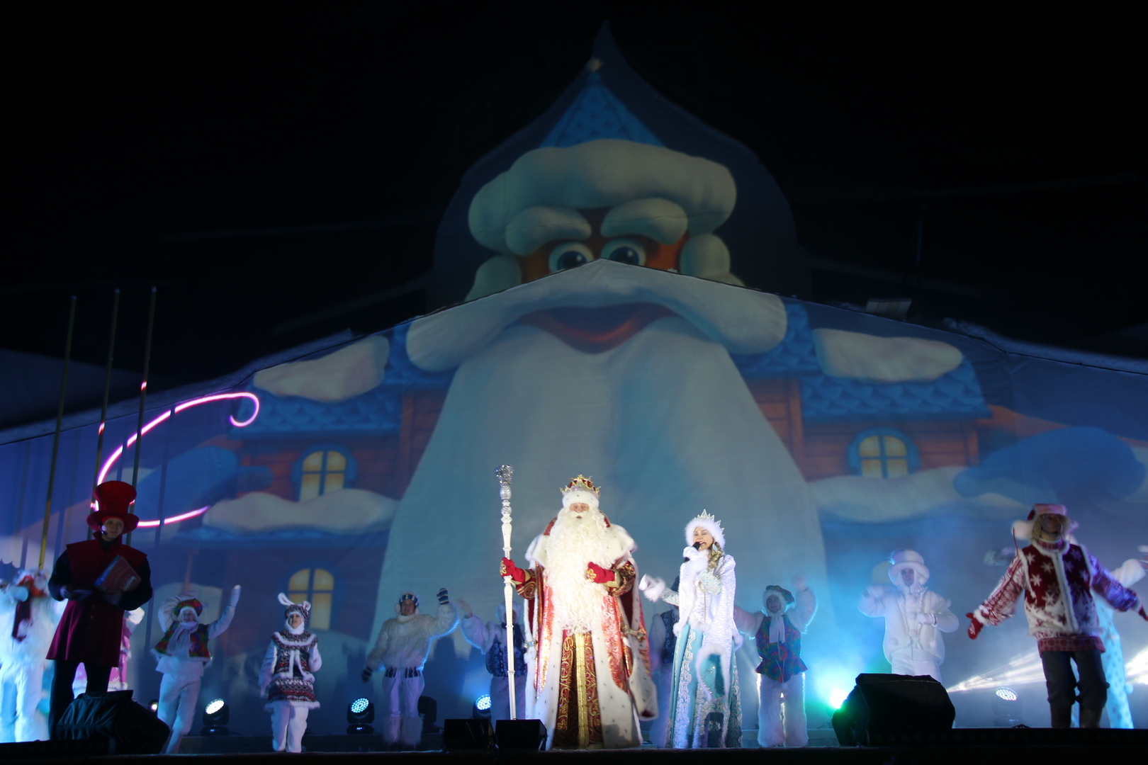 Около 30 тыс. человек побывали в гостях у Деда Мороза в Великом Устюге в новогодние каникулы