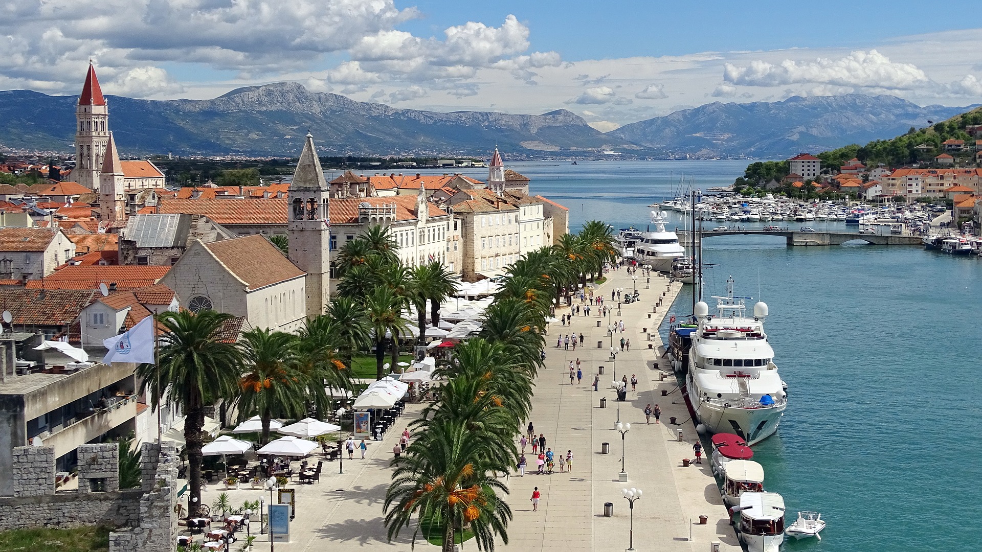 Хорватия к началу июня приняла 33 тысячи иностранных туристов