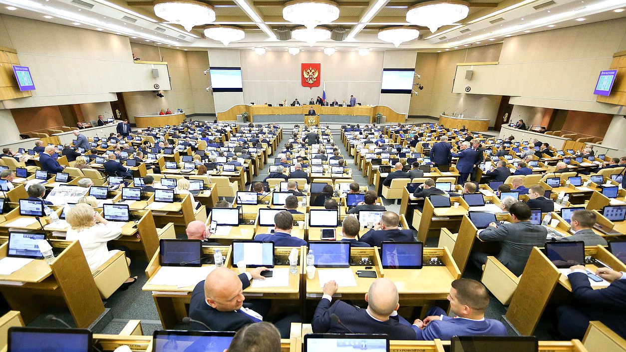 Дума приняла во II чтении законопроект об отсрочке обязательств туроператоров перед туристами