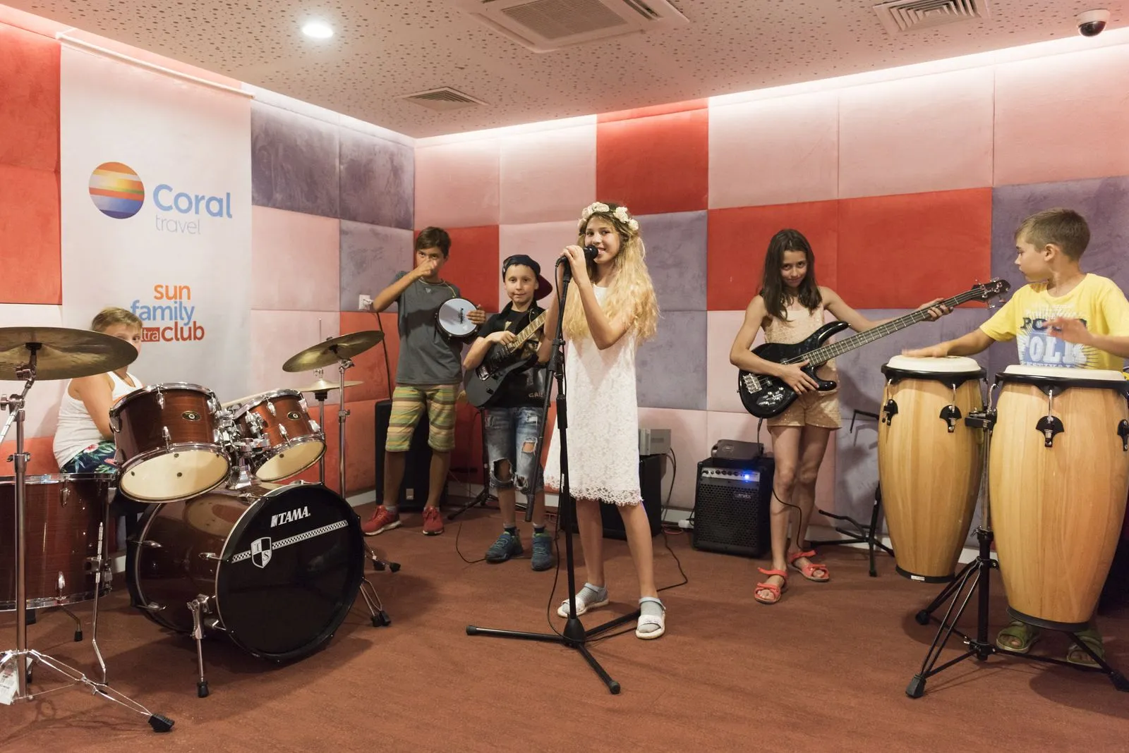 Sun Family Club: "Отели с детскими клубами – спасение для мам, которые могут просто полежать на пляже и отдохнуть"