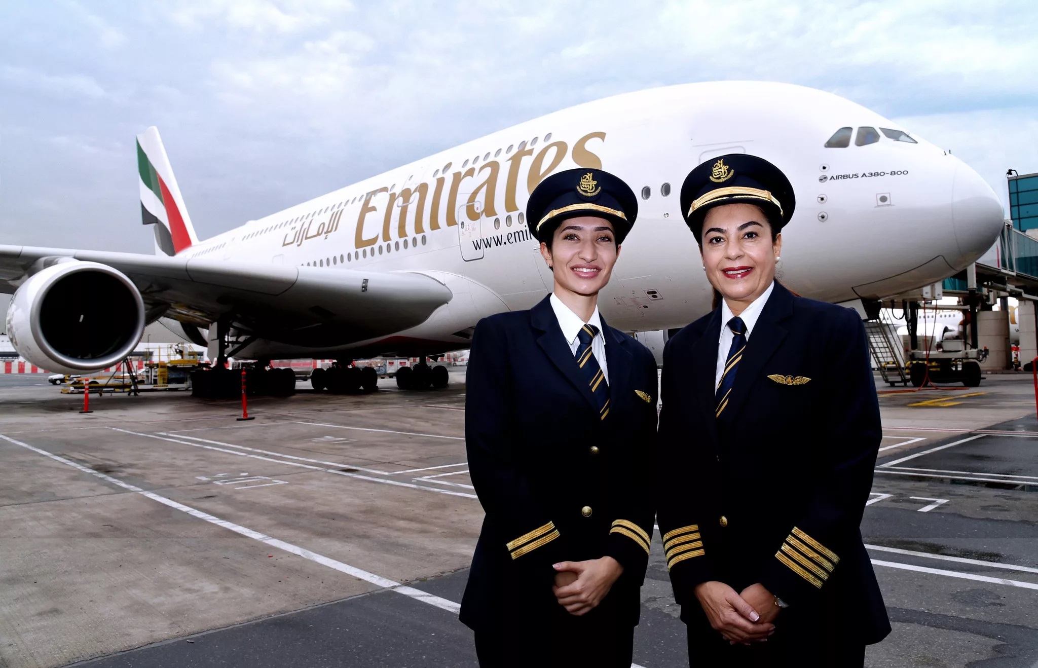 "Аэрофлот" и Emirates замкнули рейтинг авиакомпаний по числу женщин-пилотов