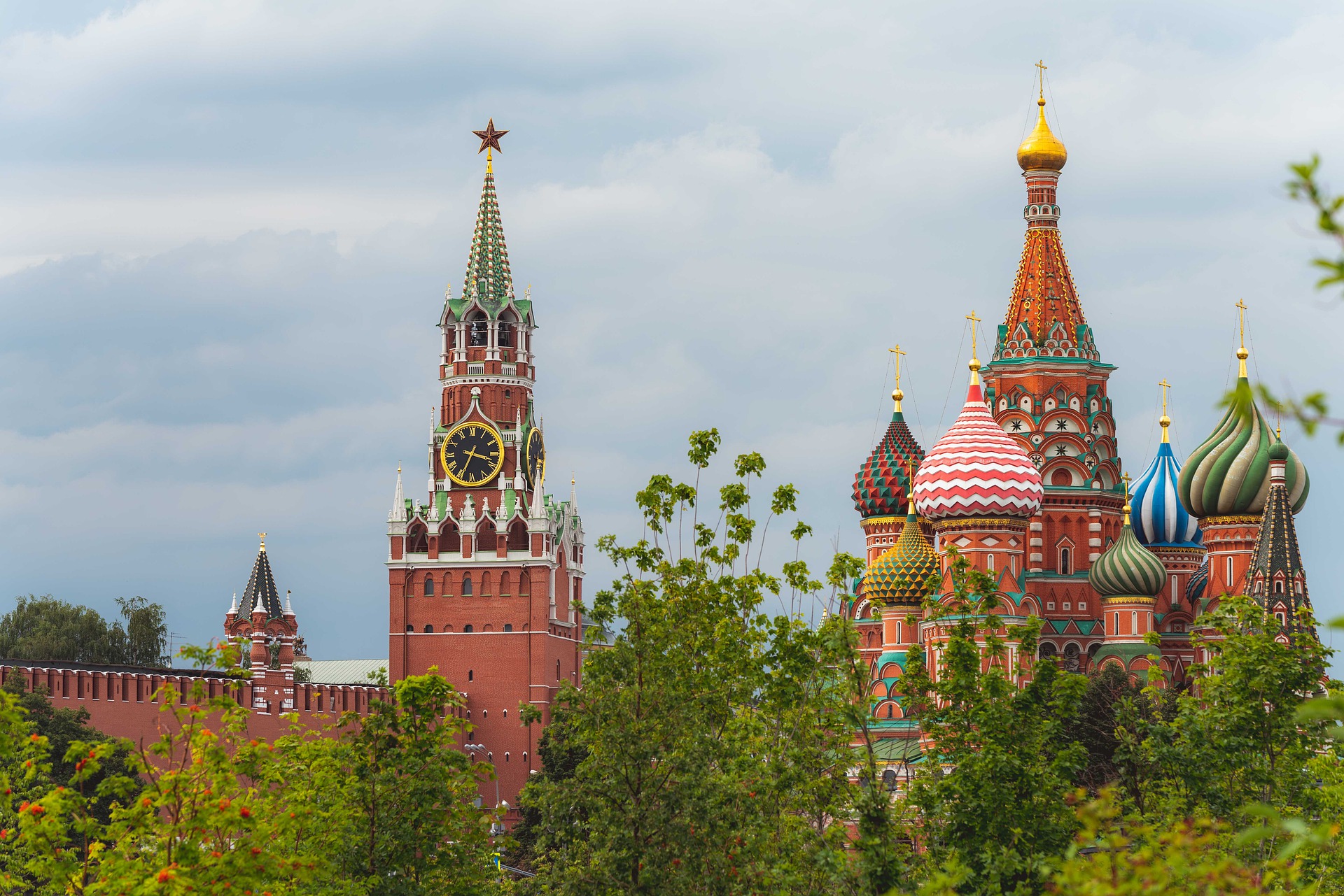 Российские туристы рассказали о своих предпочтениях при поездках внутри страны