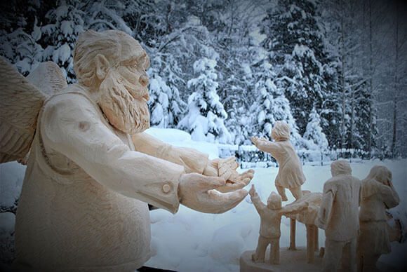 Музей деревянных скульптур откроется в парке "Рускеала" в Карелии