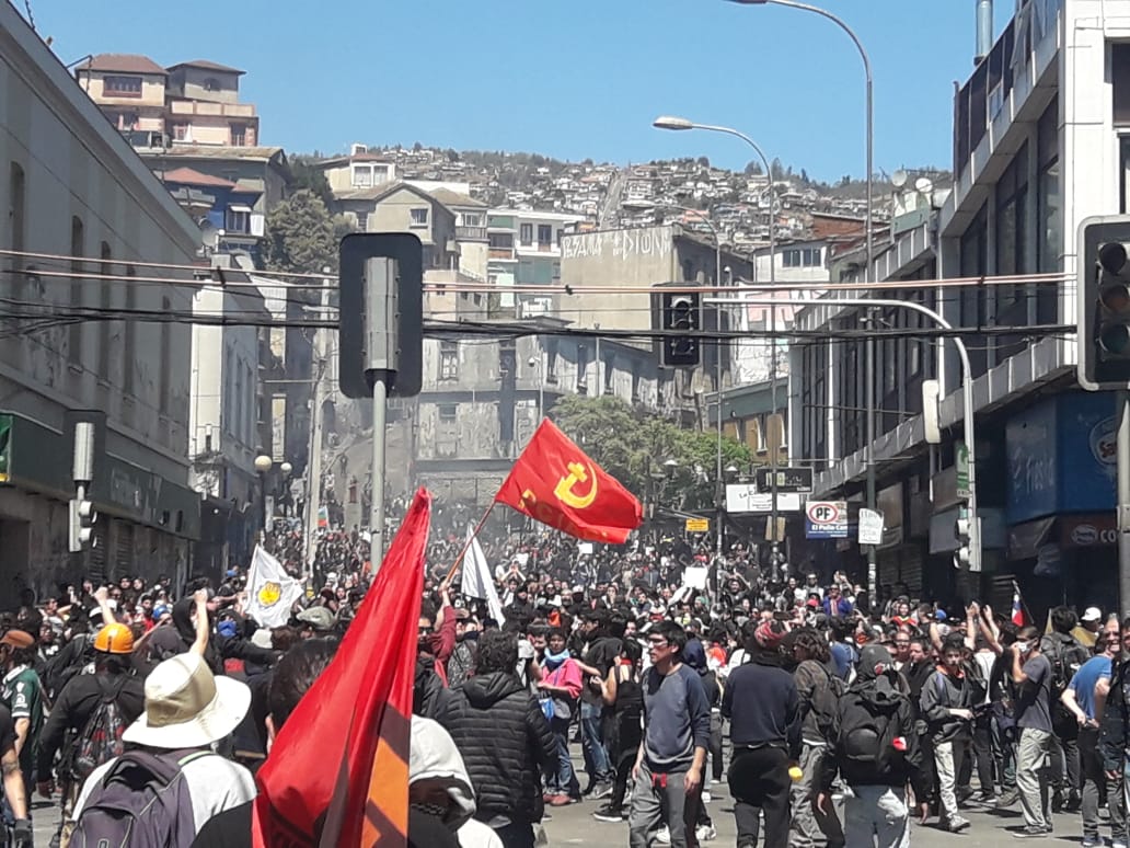 Туроператоры оценили число российских туристов в охваченном беспорядками Чили