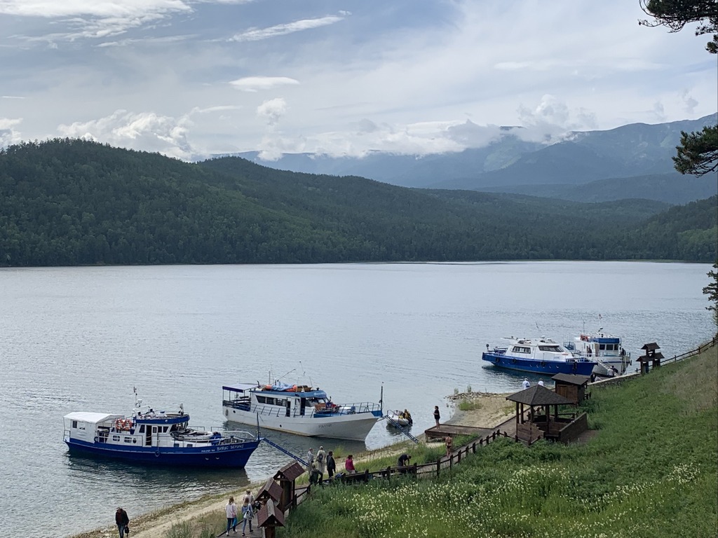 Озеро Байкал войдет в федеральный проект "Генеральная уборка"