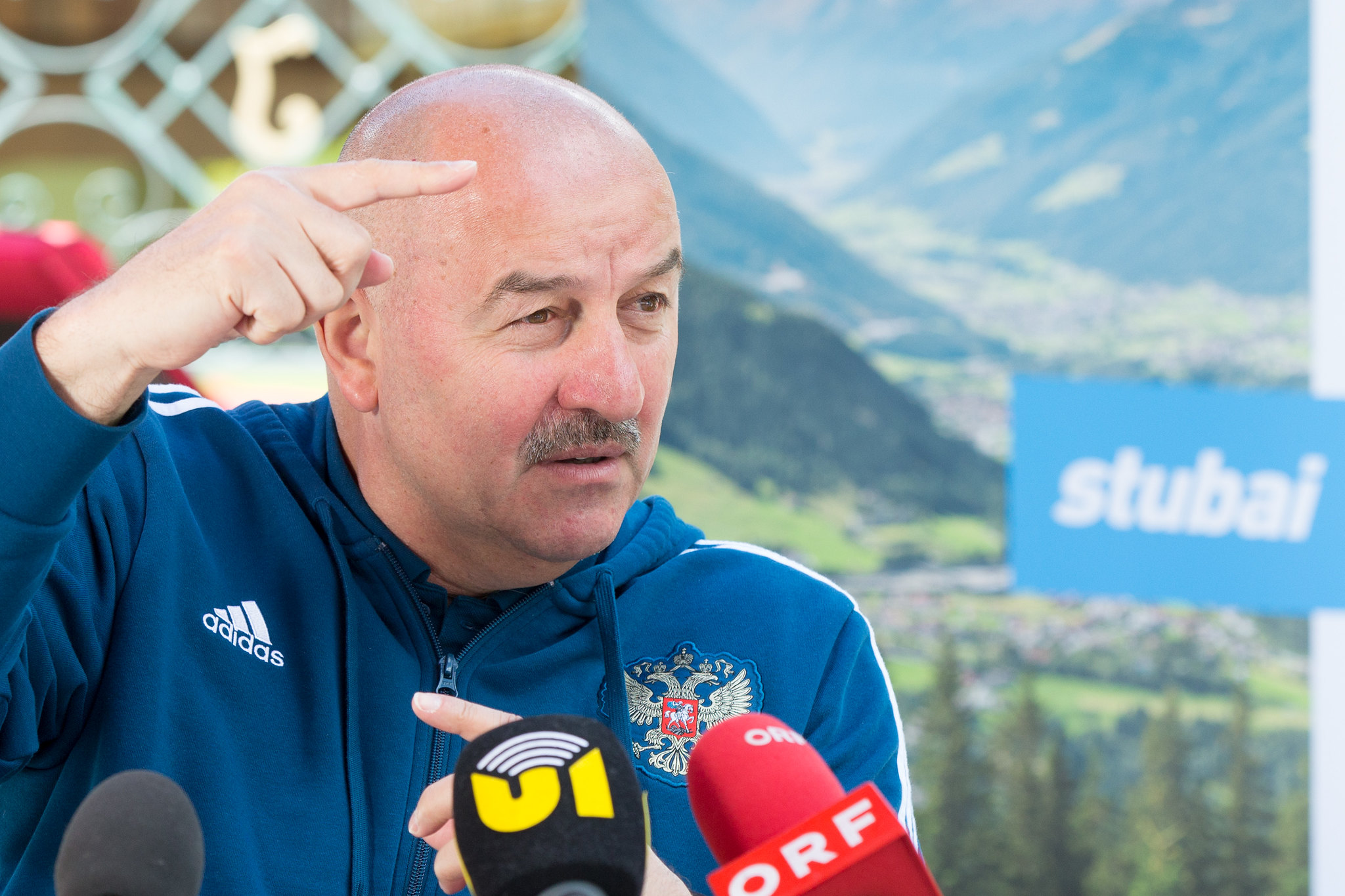 Сборная России по футболу 22 мая отправляется в Австрию на тренировки перед Евро-2020