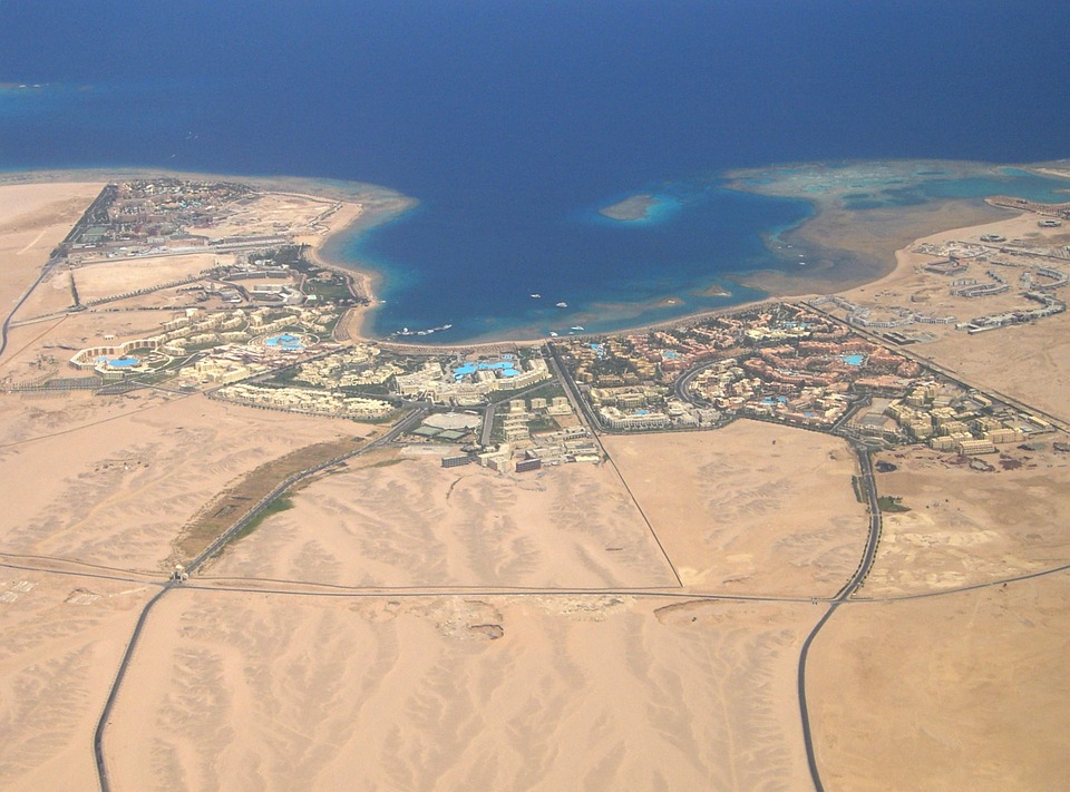 Росавиация разрешила туроператорам поставить полетные программы в Египет из 41 города