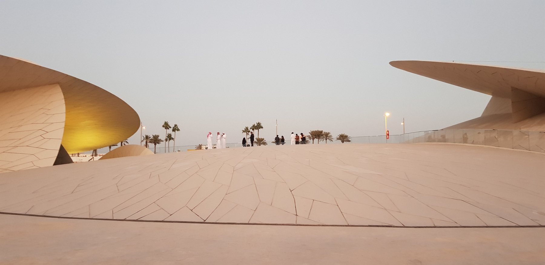 Катар с 23 декабря снимет ограничения на въезд для туристов из всех стран мира