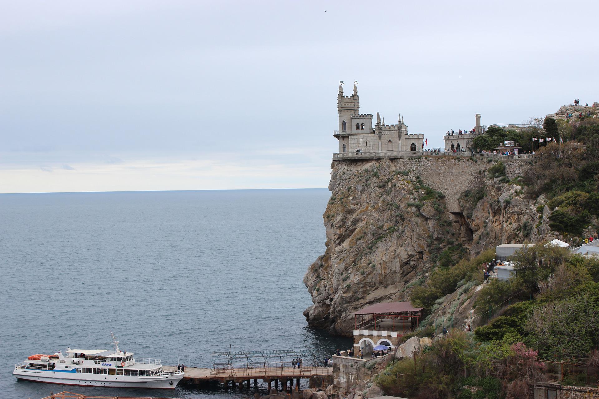 Власти Крыма допускают снижение турпотока к прошлогоднему на треть