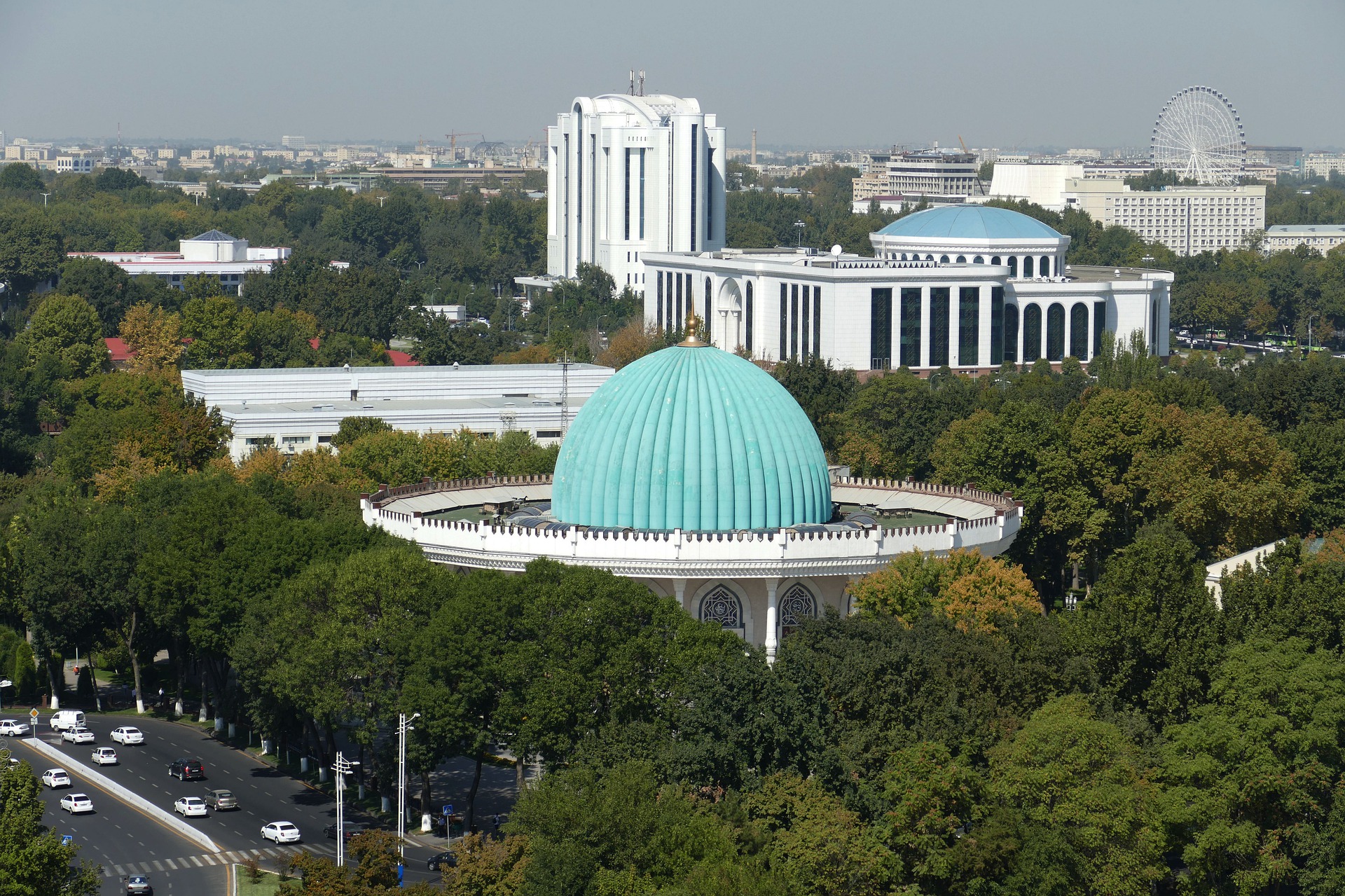 Власти Узбекистана создадут пакет услуг для знакомства иностранных туристов с Ташкентом