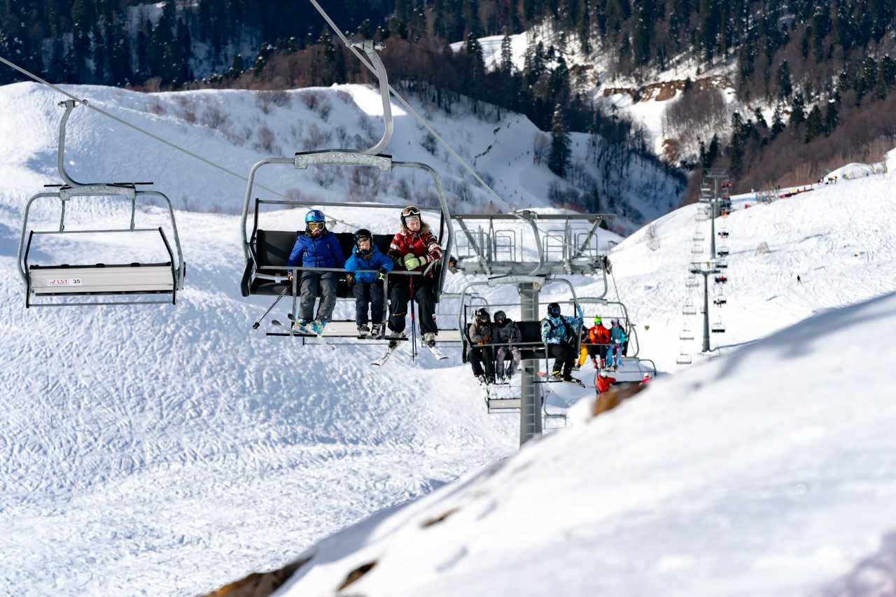 Курорт Роза Хутор открыл горнолыжный сезон