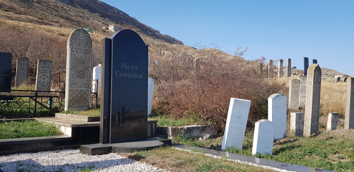 В Дагестане растет спрос на путешествия, связанные с памятью о Расуле Гамзатове