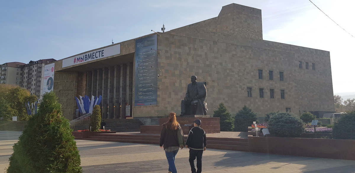 В Дагестане растет спрос на путешествия, связанные с памятью о Расуле Гамзатове