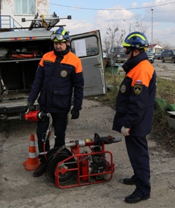 Спасатели обучили автолюбителей Южно-Сахалинска методам первой медпомощи пострадавшим в ДТП