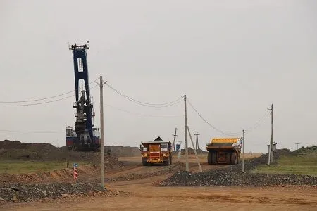 Роботизированные самосвалы БелАЗ проходят промышленные испытания в Хакасии