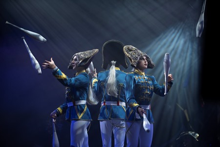 Двадцатиметровый фонтан-каскад и номера, посвященные Гагарину и Станиславскому, появятся в новой программе Цирка на Фонтанке