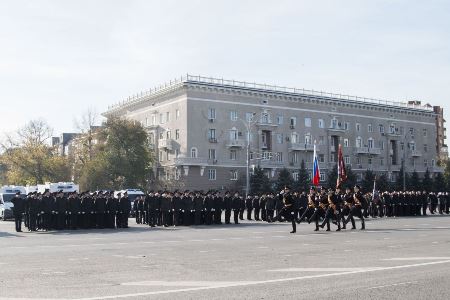 Парад в честь Дня сотрудников органов внутренних дел РФ в третий раз прошел в Ростове-на-Дону